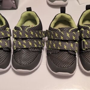 See Kai run Ryder adapt flexirun size 7 sneakers